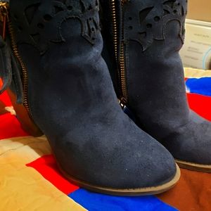 Navy Size 7.5 Booties